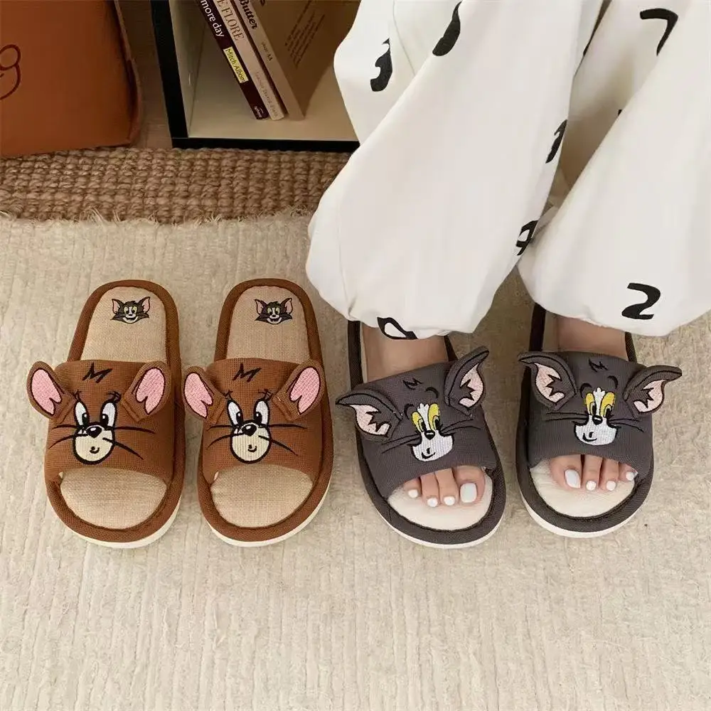 

drop shipping 2025 new autumn winter comfortable cat and mouse cartoon plus size man women girls grey fashion cotton slippers