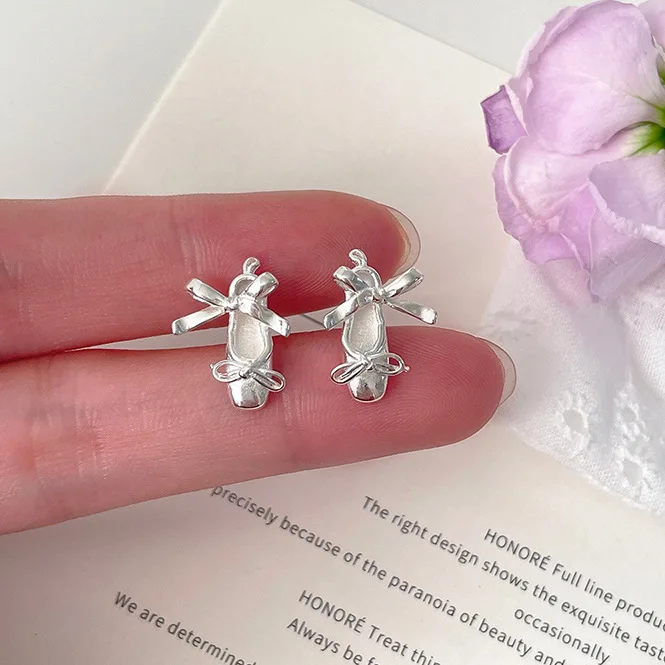 Exquisite Cute Silver Color Ballet Shoes Stud Earrings for Women Playful Students Party Jewelry Accessories Gift