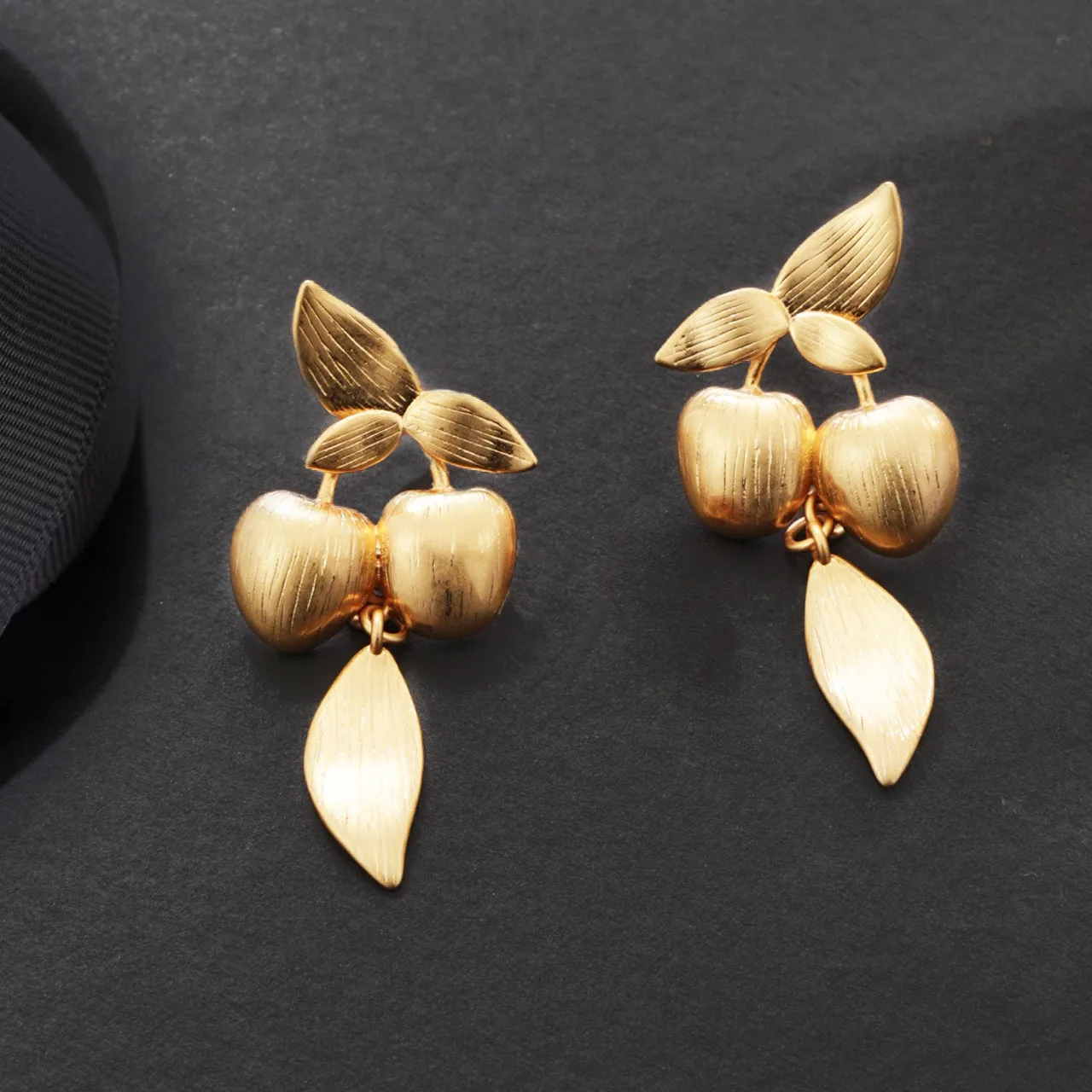 

New Jewelry & Accessories Sweet And Romantic Style Cute Metal Cherry-Shaped Earring For Women's Parties & Gifts