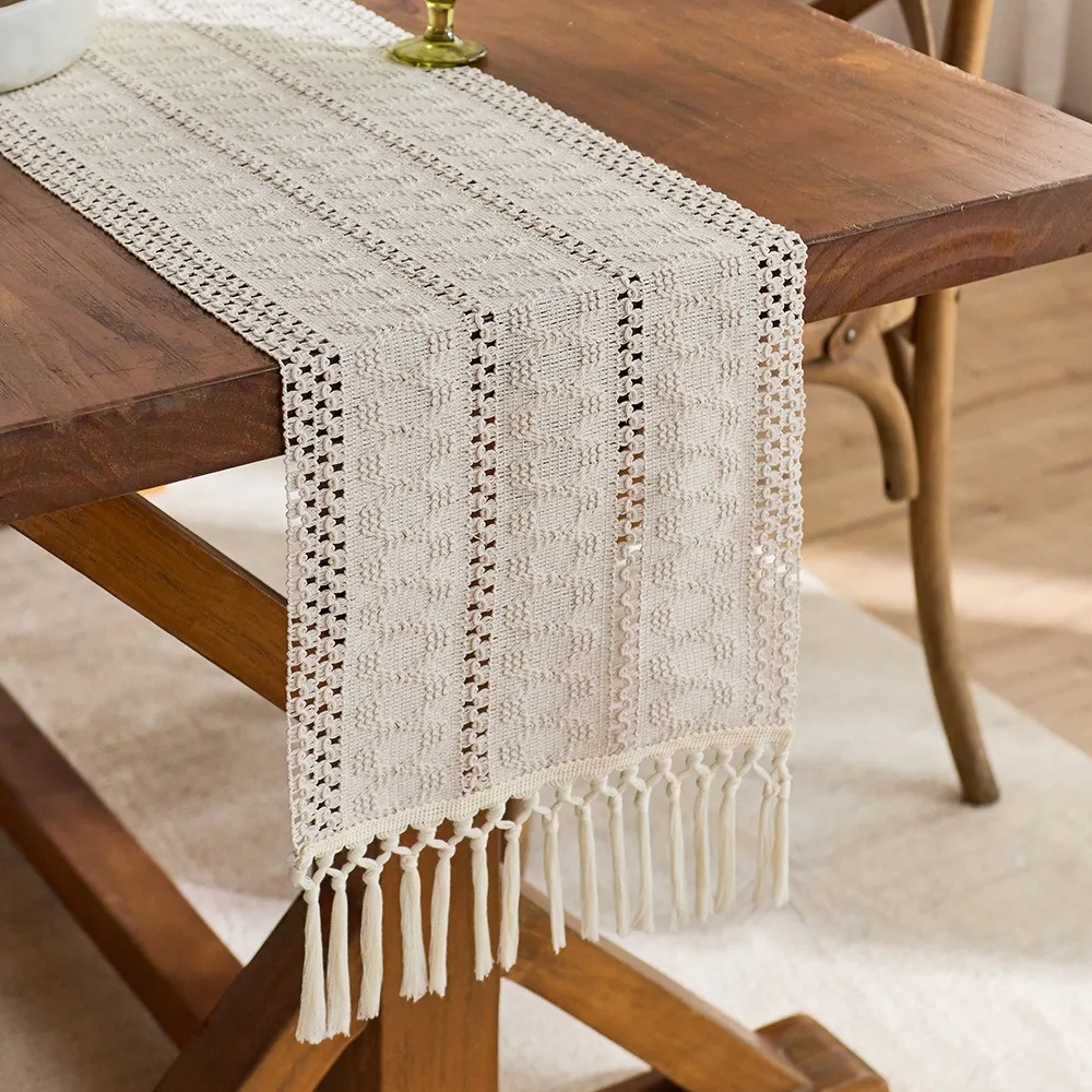 

American Style Boho Table Runner Solid Color Rectangular Festival Dining Table Cover Rustic With Tassel Tablecloth New Year