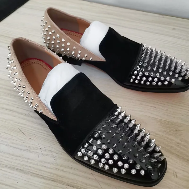 

Luxury Fashion Spiked Loafers Men Suede Shoes Mixed Colors Patchwork Rivets Leather Casual Shoes Flats Men's Dress Shoes