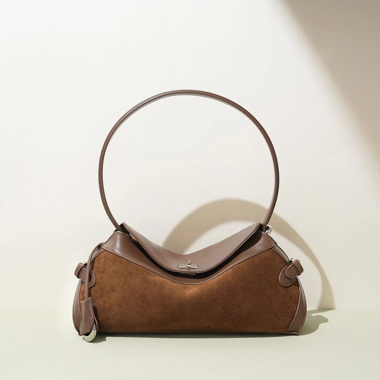 

Autumn Winter Suede Solid Color Tote Bag Unique Minimalist Casual Shoulder Bag Resort Style Stylish Crossbody Versatile Handbag