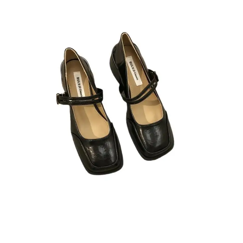 Retro Temperament Square Toe Thick Heel Small Leather Shoes for Women