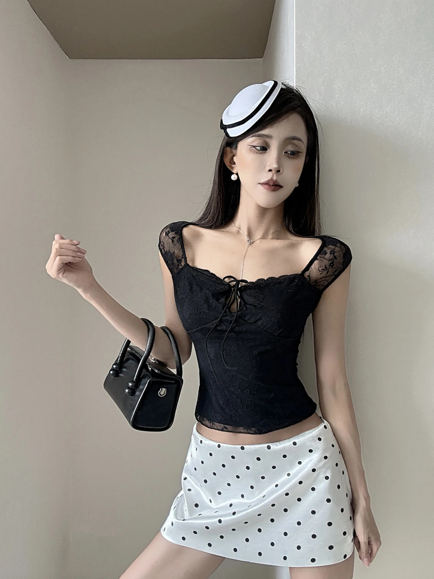 Pure Desire Spicy Girl Square Collar Slim Fit Short Sleeve Lace Waist Cinched Tank Top Women Summer T-Shirt Upper Apparel