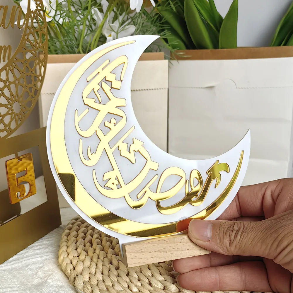 2025 Muslim Eid Mubarak Lamp Moon Mosque Wooden Ornament Islamic Ramadan Kareem Home Table Decoration Gift for Eid Al Adha