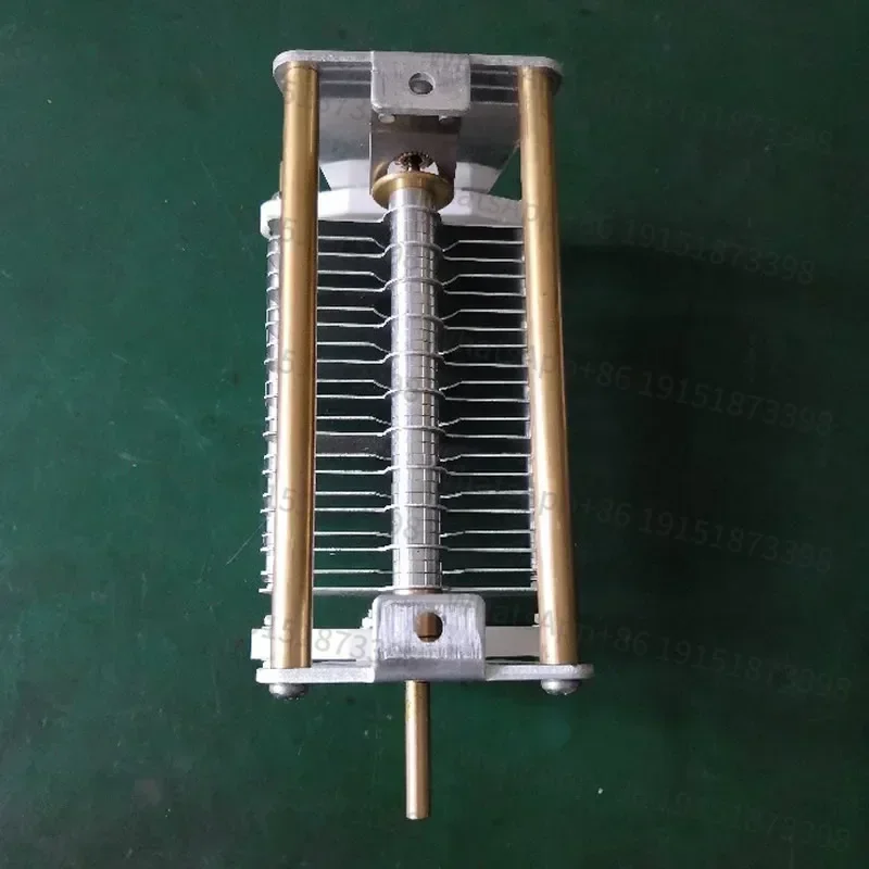 Adjustable Air Variable Capacitor 150P / 240P Withstand Voltage 2000V 10-150PF / 15-240PF