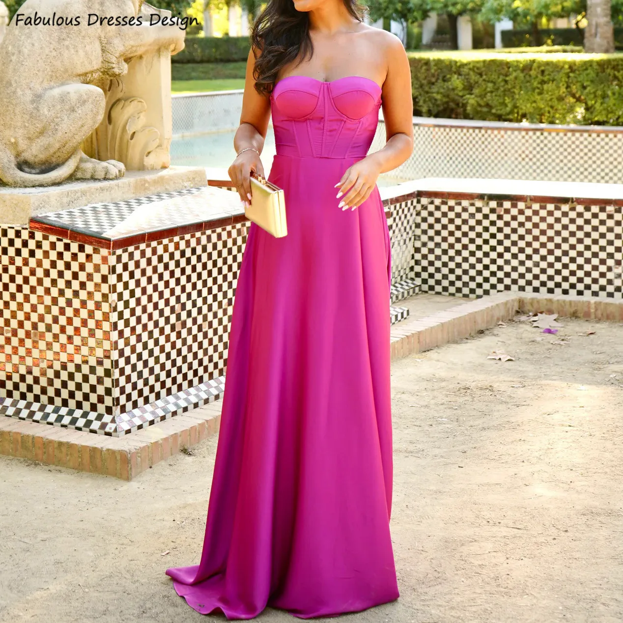 

Fuchsia Long A-line Bridesmaid Dresses Women Strapless Sweetheart Neck Wedding Guests Dress Lace Up Backless Prom Party Gowns