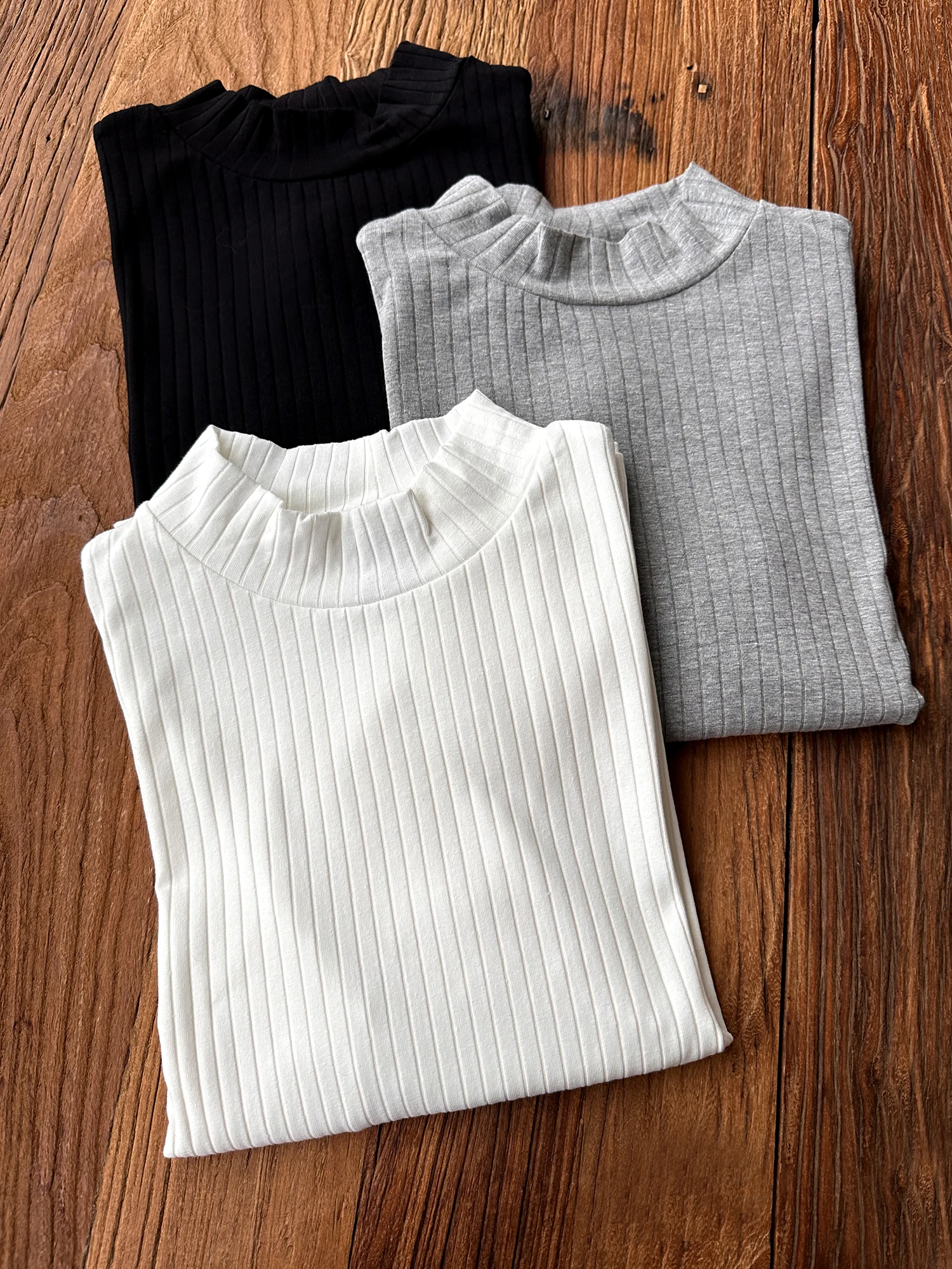 Ele Slimming f High Ne Base irt ملابس تريكو نسائية ذات لون نقي للخريف والشتاء بطبقة أساسية