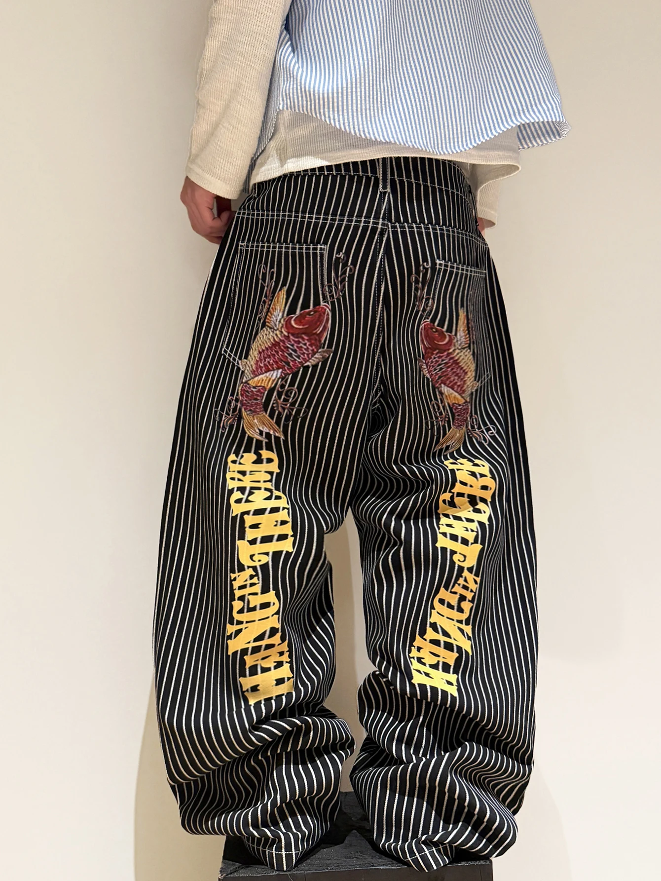 Men'S Jeans Trendy Y2K Black And White Striped Baggy Wide Pants, Stylish Lucky Koi Embroidered Men'S Trousers, All Seasons