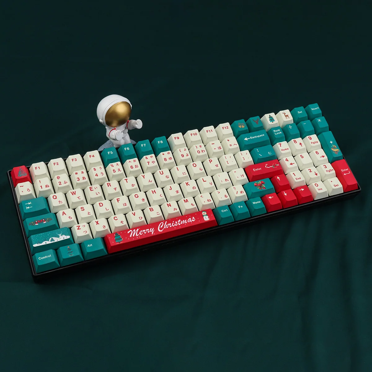 

Christmas themed complete set PBT Dye sublimation cherry profile mechanical keyboard keycaps 64/87/98/104