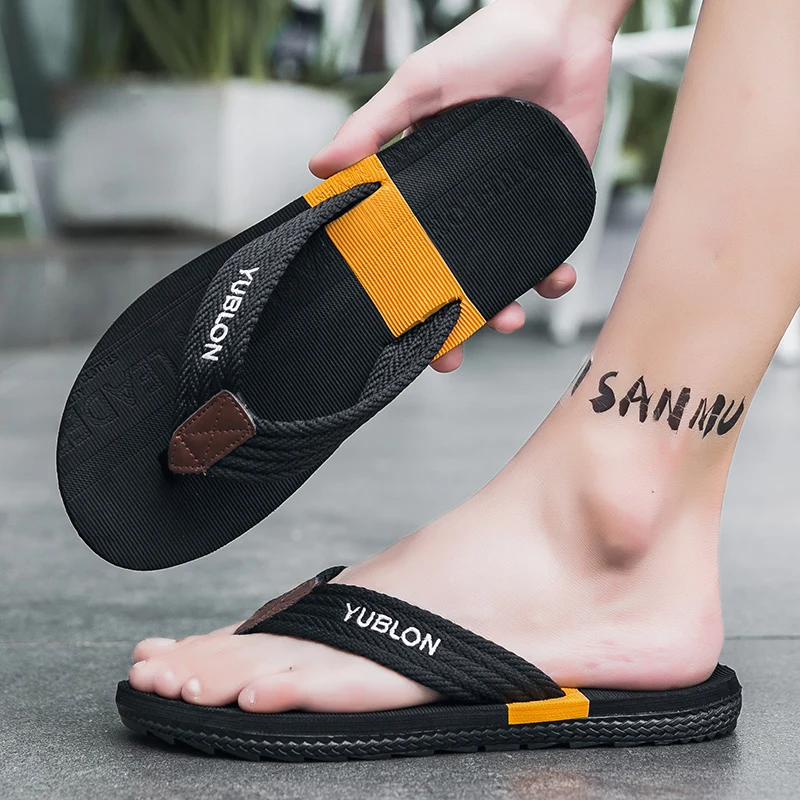 

Summer Trend Contrasting Flip Flops for Men Wearing Non-slip Soft Bottom Braided Beach Sandy Rubs