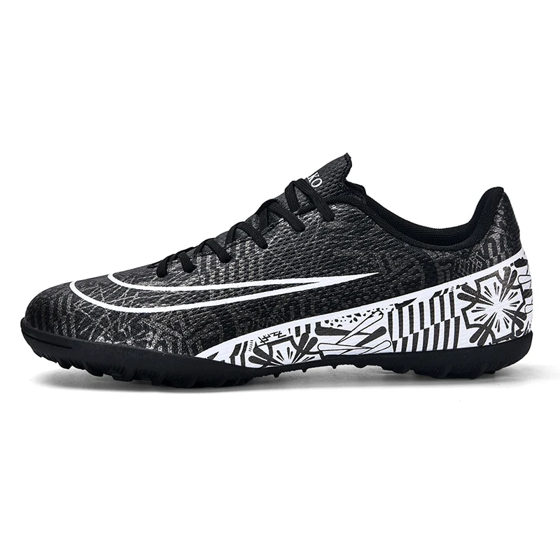 Factory direct children's adult students' soccer shoes low-cut new spike soccer shoes 32-46