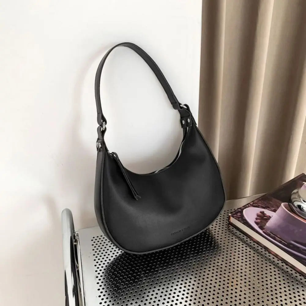 

Leisure PU Leather Half Moon Shoulder Bag Solid Color Crescent Retro Underarm Bag Vintage Handbag Women's Armpit Bag Girls