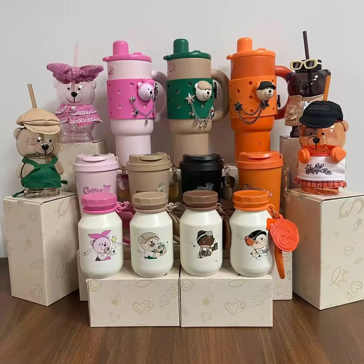 Copo de Vidro em Formato de Urso Bk Bear, Coleção Bear Store Town, Copo Transparente Fofo para Beber, Ideal para Uso Diário em Casa, Escritório e Atividades ao Ar Livre