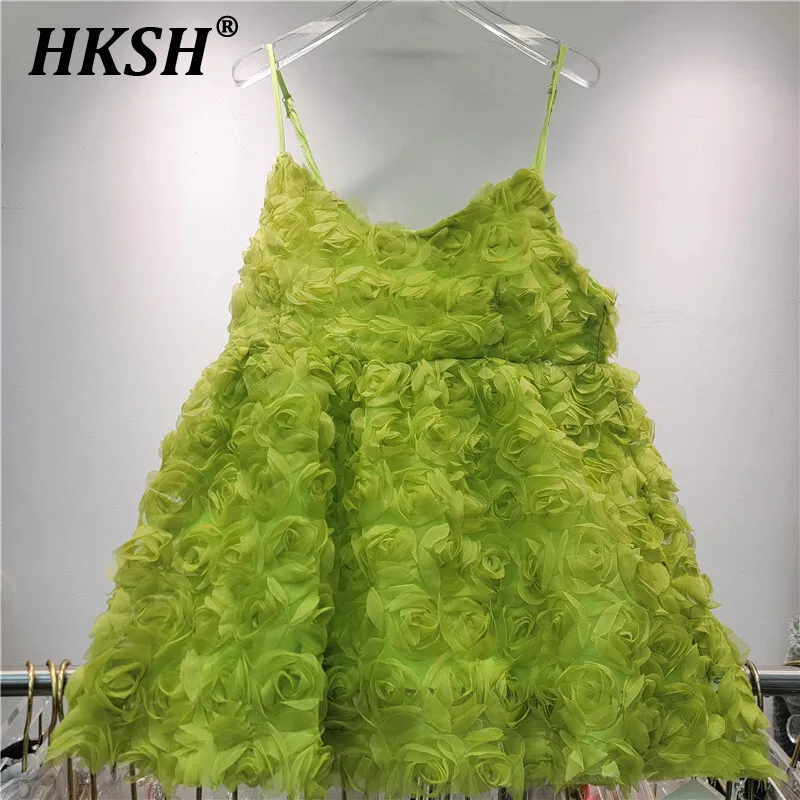 

HKSH Summer New Women's Chic High Street Y2K Fashion Heavy Craft Three-Dimensional Floral Strap Tee Casual Sweet Tank Top HK5915