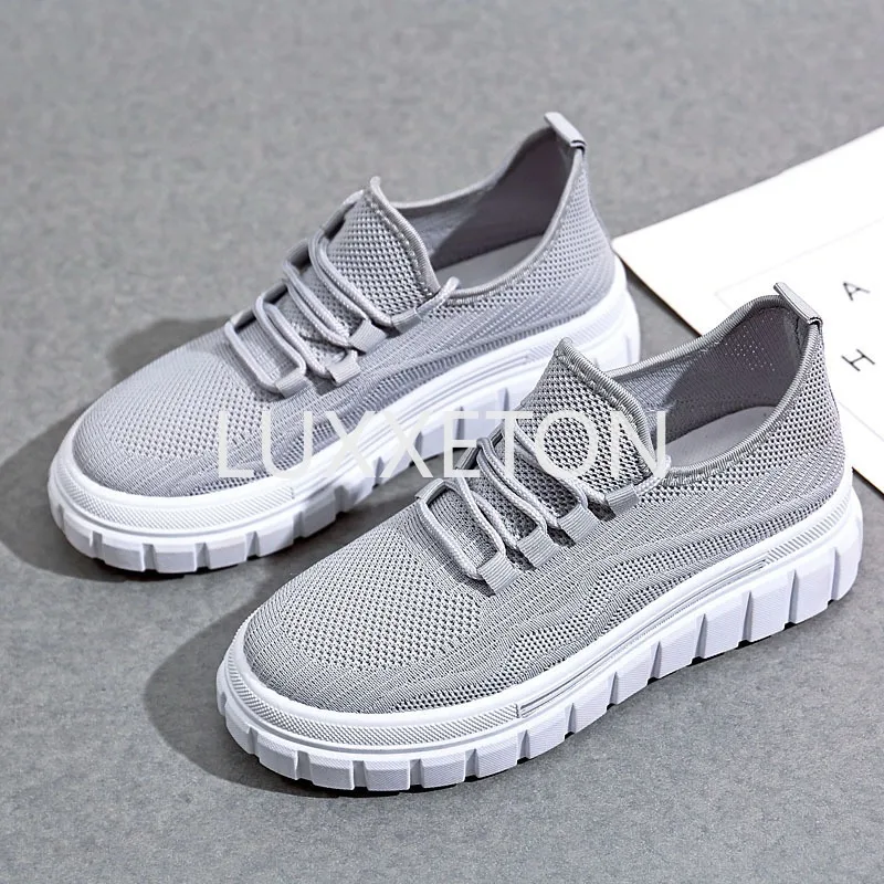 Women Flat Shoes 2024 Spring New Fashion Breathable Mesh Soft Bottom Lace up Women Outdoor Leisure Sports Shoes