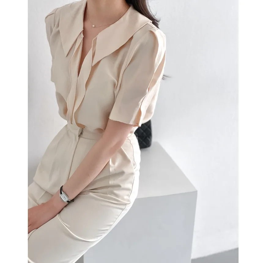 

Ele Summer New Sle Retro Small Size irt Satin Design Versatile Bubble Sve Polyester Fiber Casual Chic Top