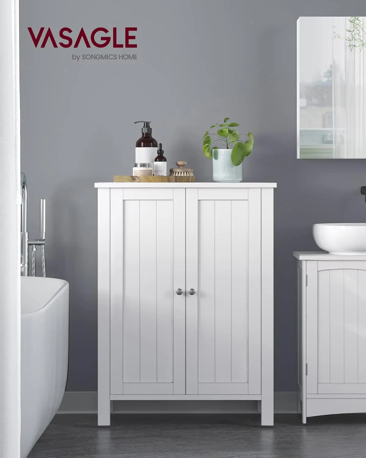 Bathroom Floor Storage Cabinet, Bathroom Storage Unit with 2 Adjustable Shelves, 11.8 x 23.6 x 31.5 Inches, White