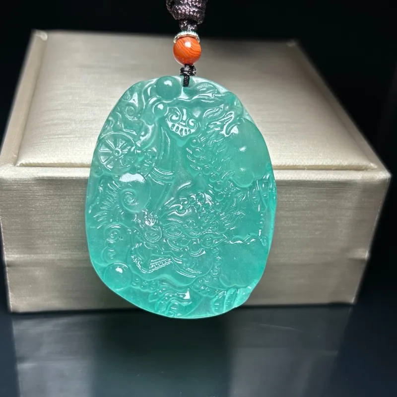 

Exquisite Retro Ethnic Mint Green Pendant, Unisex Necklace