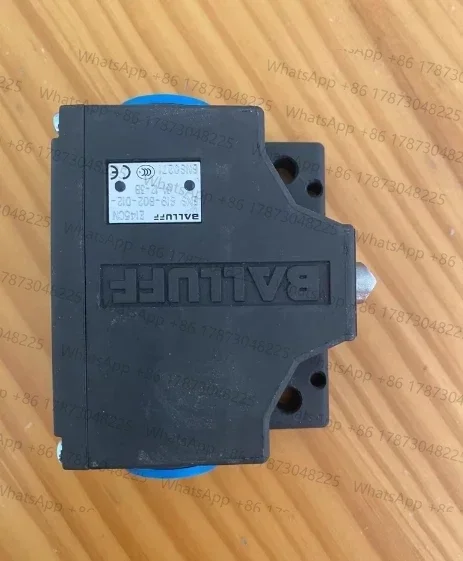 Genuine  BALLUFF Travel Switch BNS819-B02-D12-61-12-3B BNS0271