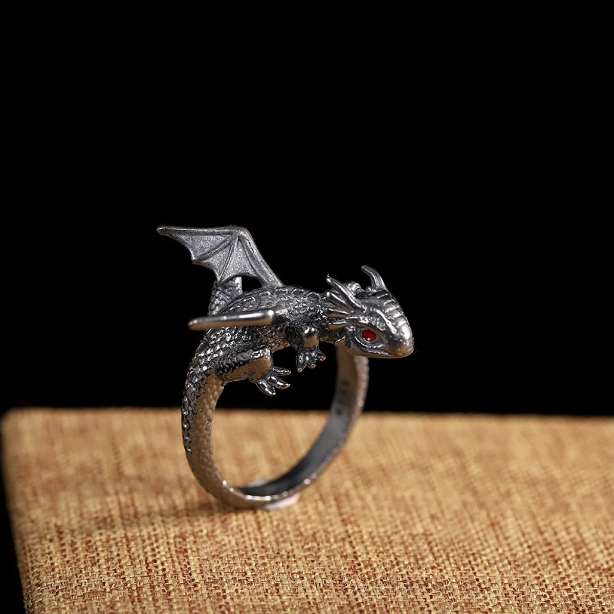 Vliegende Draak Verstelbare Ring RVS Punk Donkere Stijl Comfortabele Pasvorm Sieraden voor Vrouwen en Mannen Ideaal Dagelijks Draagbaar Cadeau Idee