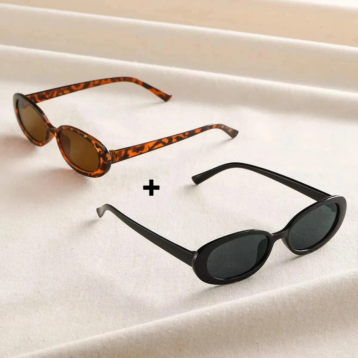 2pcs Set NEW Vintage Oval Plastic Sunglasses Small Frame UV Protection Fashion Shade for Outdoor Travel Beach Holiday