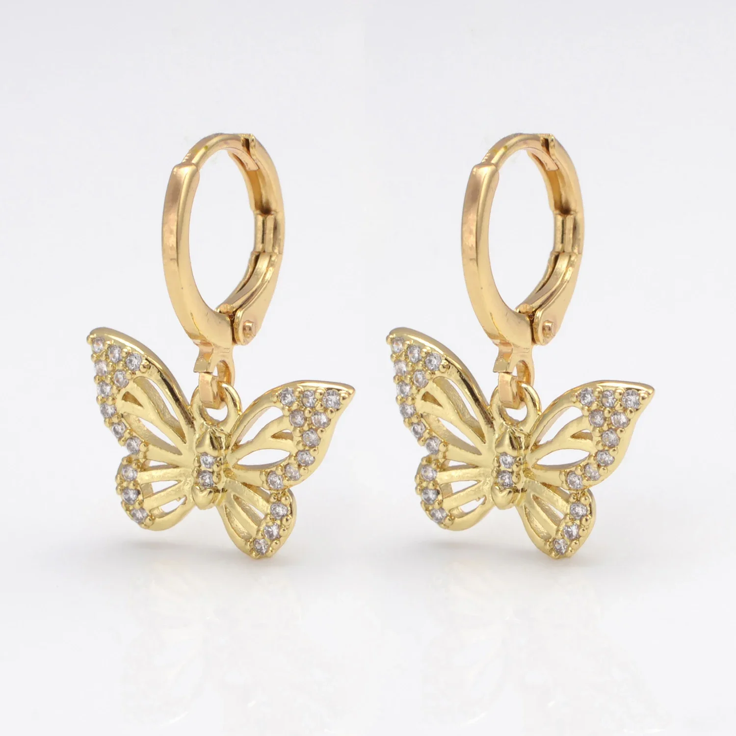 

Elegant Luxury Zircon Studded Butterfly Crystal Earrings for Women Gold Color Personality Korean Fashion Jewelry Gifts Wholesale
