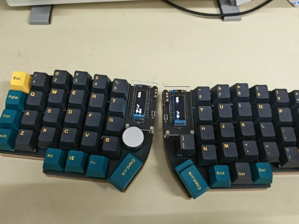 

Lily58 Split Keyboard Material Custom Ergonomics Rgb Mx Pcb Kit Split Keyboard Accessories Hands on Set for Gaming MX Switch