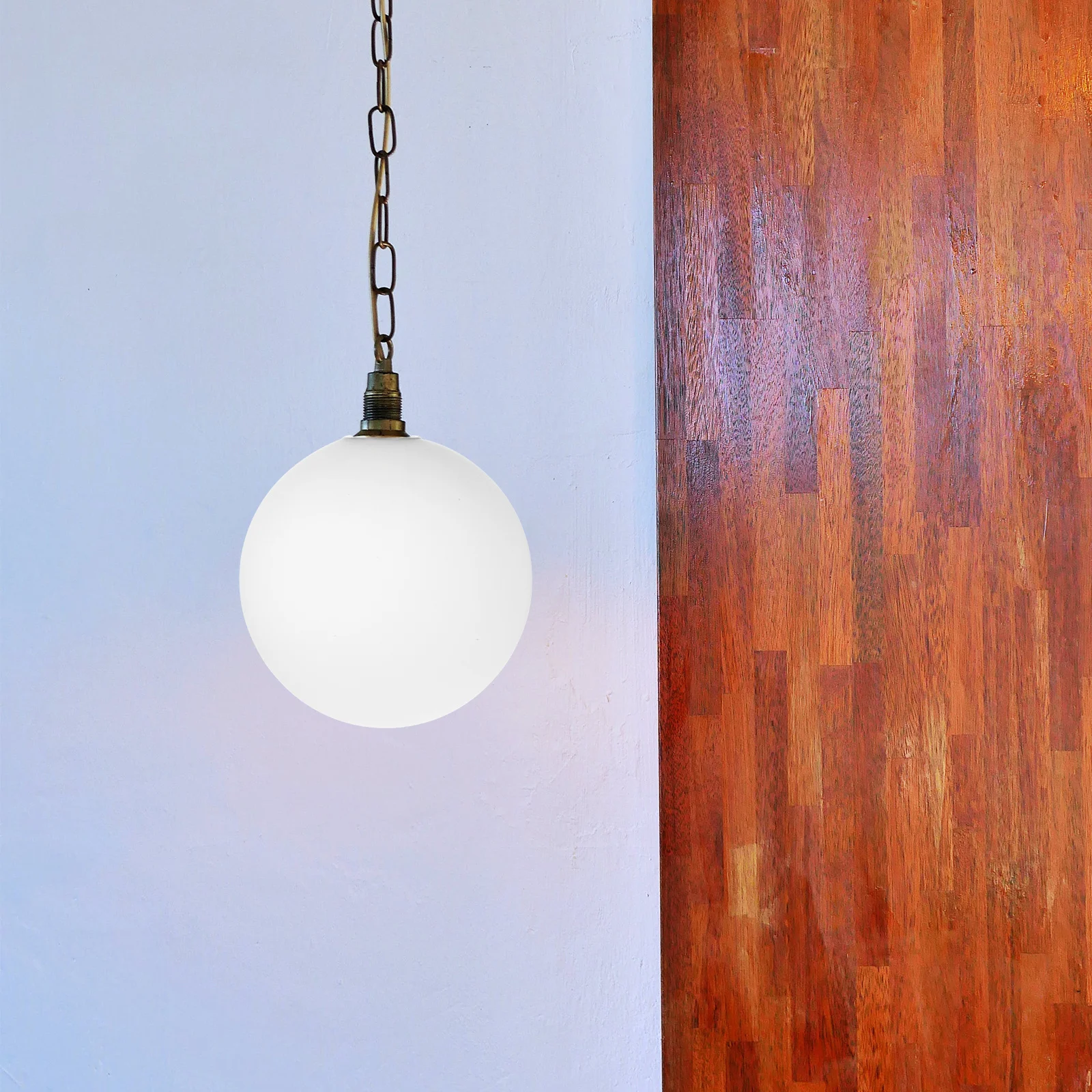 

Round White Glass Globe Lamp Shade E27 Easy Install Soft Diffused Light Stylish Design Pendant Wall Sconce Replacement