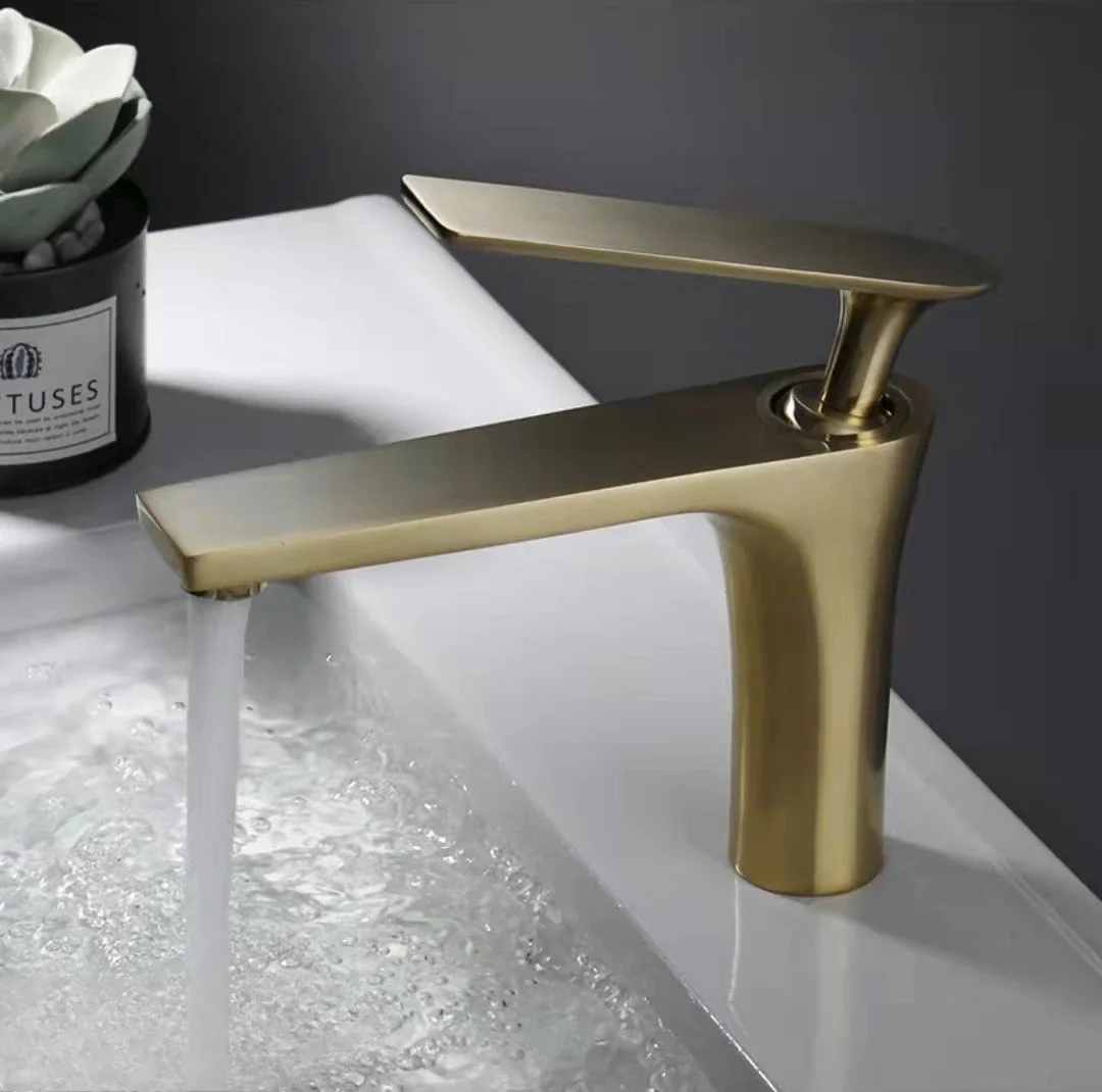 White Chrome Faucet Bathroom Sink Faucets Hot Cold Water Mixer Crane Deck Mounted Single Hole Bath Tap Black Gold Finished