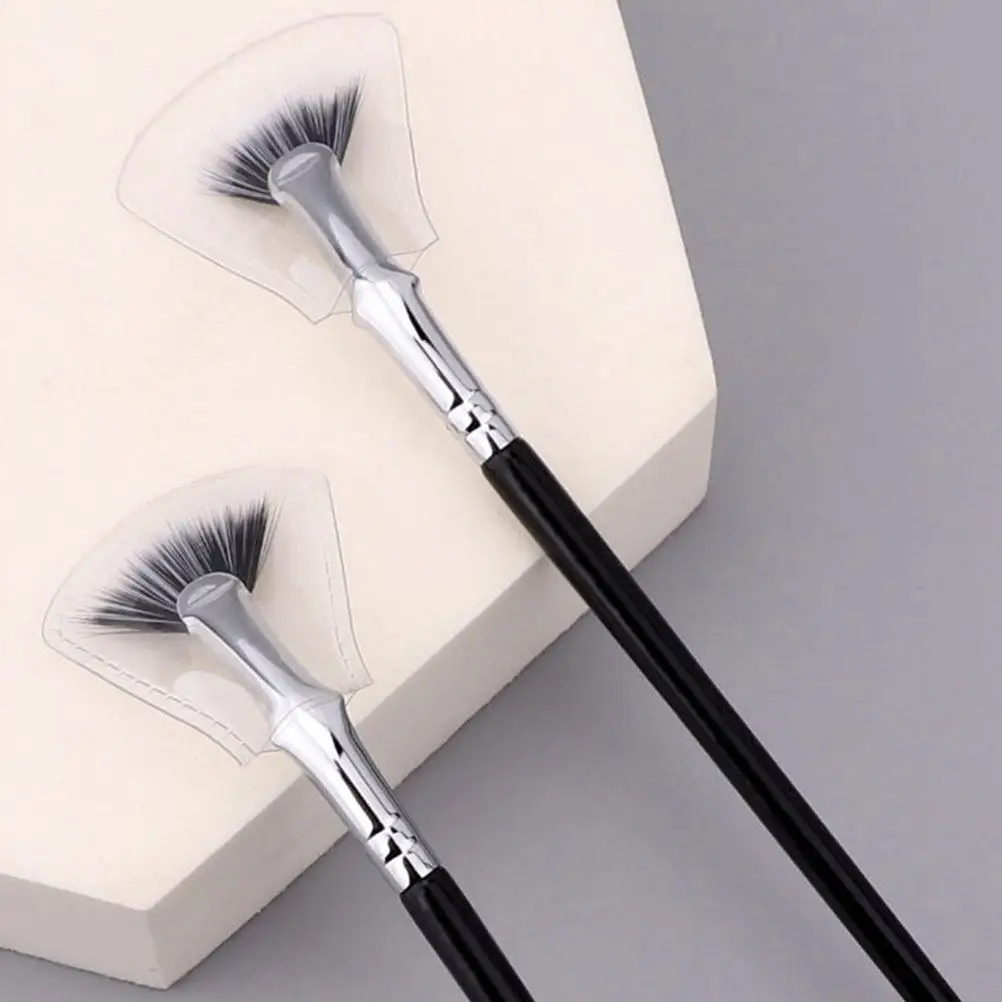 2Pcs Fan Eyelash Brushes Curved Eyebrow Makeup Tools Portable Lower Eyelash Applicators Travel Use Salon Supplies
