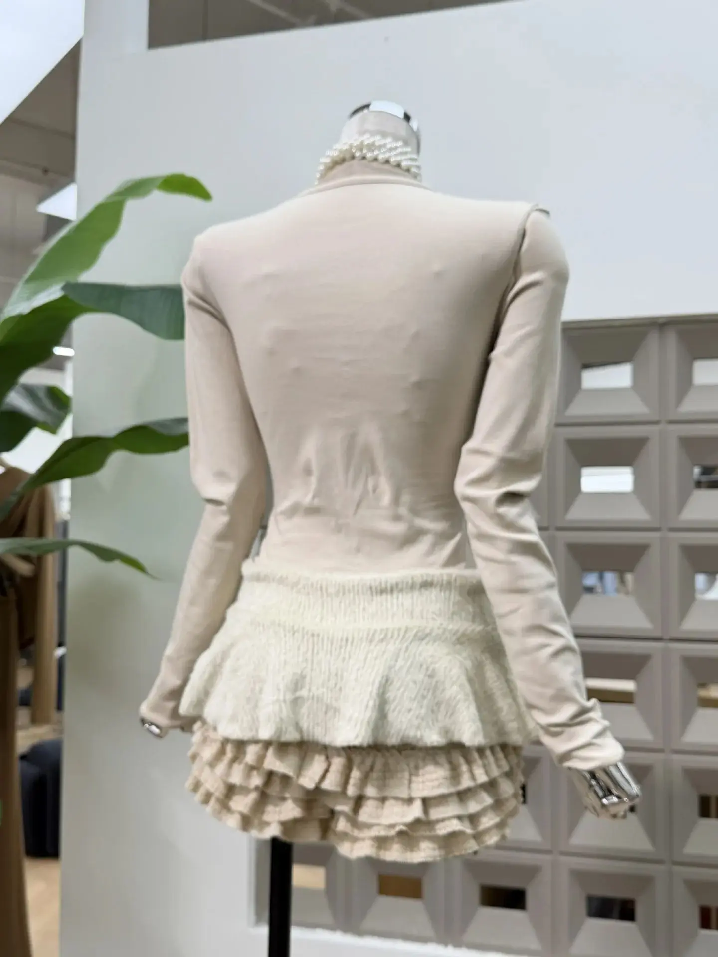 New Chic Elegant Slim Fit Lace Applique Patchwork Brushed Pullover Top Fuzzy Tiered Skirt Cocktail Party Dresses Women Set dress