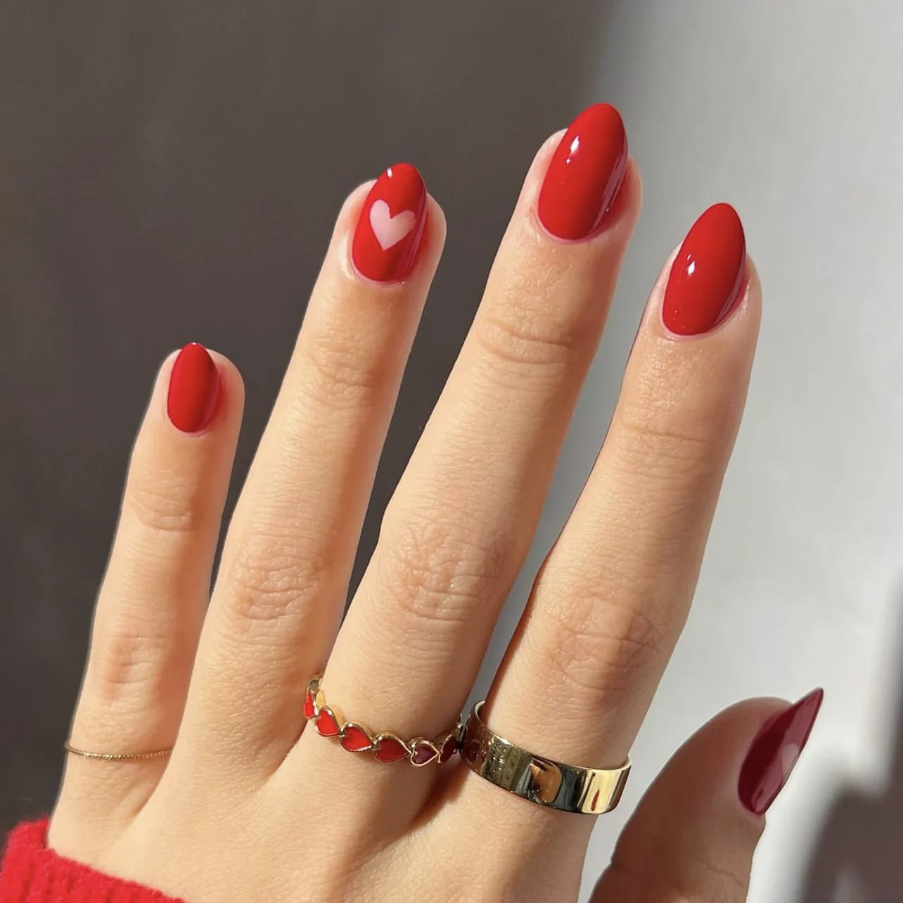 Valentinstag-Nagel zum Selbermachen, rosa Liebe, künstliche Nägel, kurzer ovaler Kopf, zum Aufdrücken der Nägel, rot/weiß, französische künstliche Nagelspitzen für Mädchen