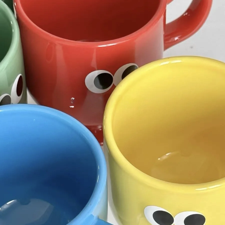 Adorable Large Eye High Leg Retro Coffee Cup Water Cup