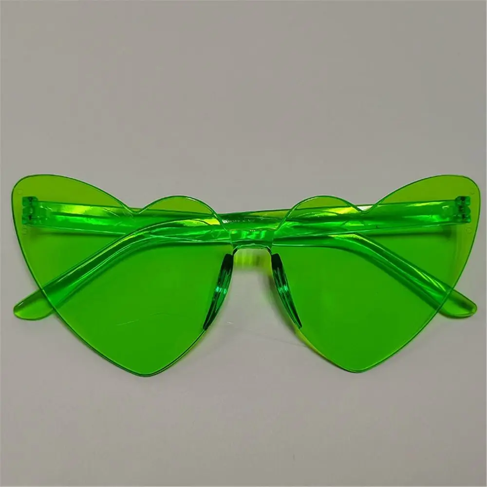 

Винтажные солнцезащитные очки в форме сердца с градиентными линзами, без оправы, красочные солнцезащитные очки в форме сердца, защита UV400, модные женские солнцезащитные очки