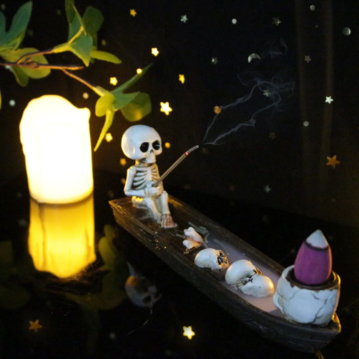 Skeleton Fishing Aromatherapy Boat Incense Seat Agarwood Incense Insertion Halloween Gift Decoration Desktop Ornament