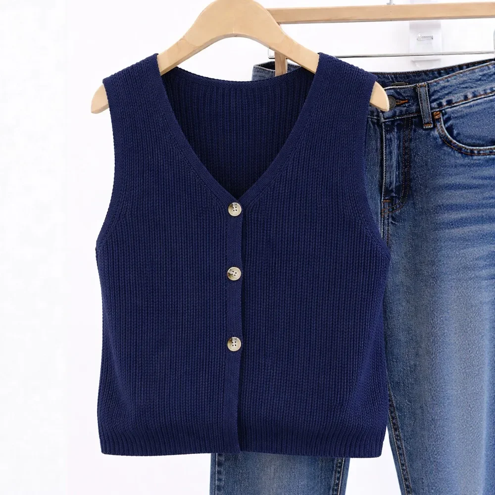 Women Solid Color 3-Button Knit Vest Streetwear Versatile Breathable Soft Flattering Daily Layering Piece Comfy Fall Winter
