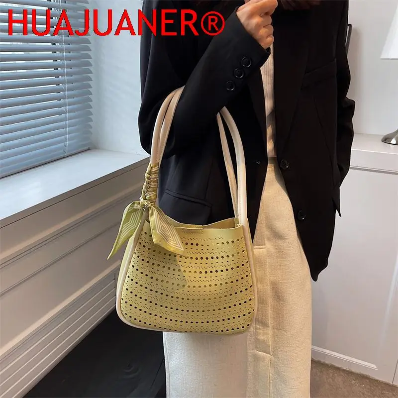 Hollow Design กระเป๋าสะพายไหล่ชุดผู้หญิง Syal Sutra Decor Tote Shopper พร้อมกระเป๋าถือขนาดเล็ก2023ฤดูร้อนขนาดใหญ่ความจุกระเป๋า Hobo