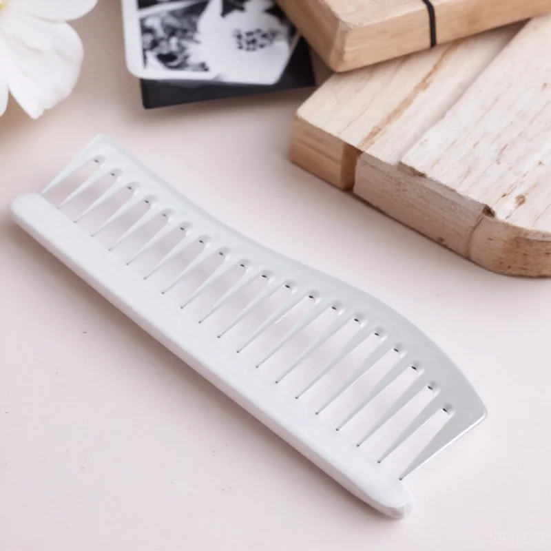 

Fashion Electroplated Hair Styling Comb Wide Tooth for Men ABS Material Salon Hairdressing Comb Comfortable Daily Use Detangling