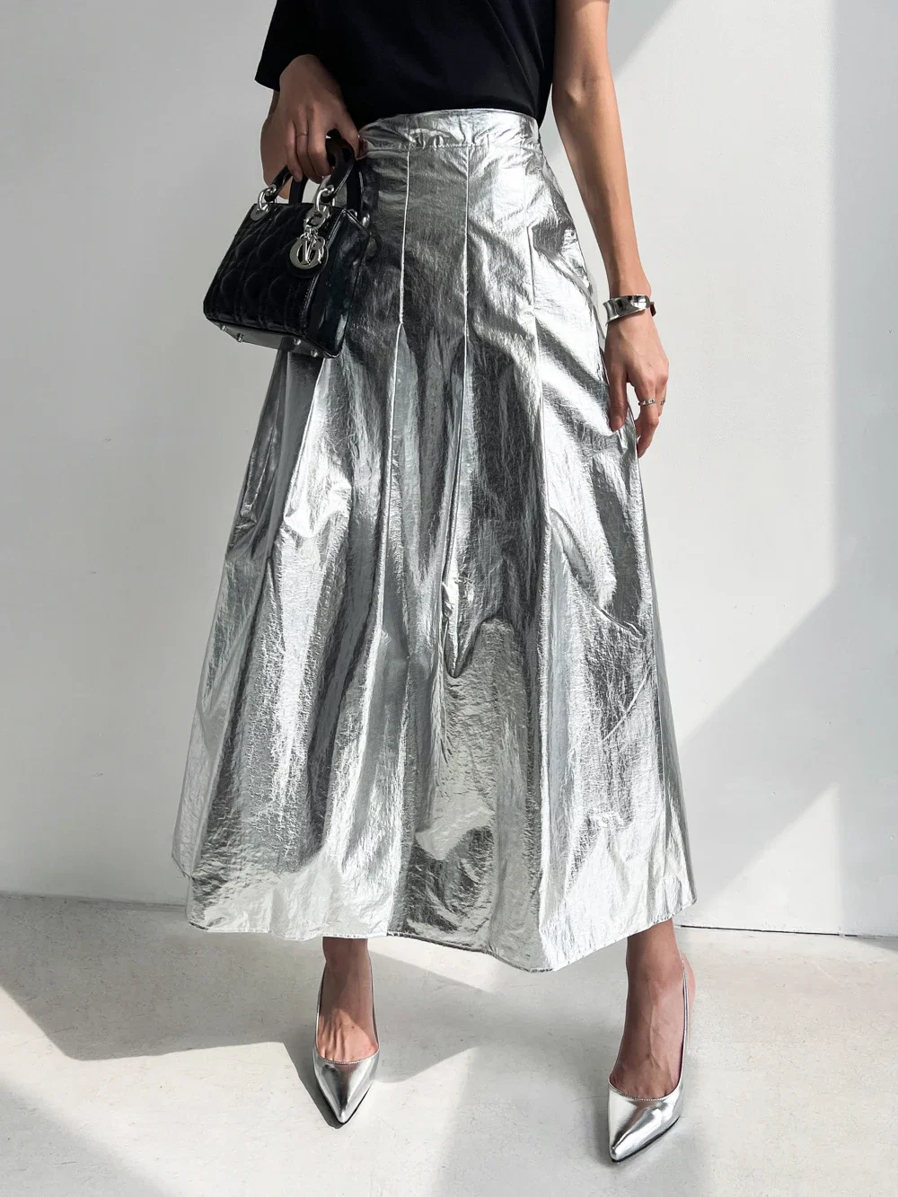 

2Colors Women Summer Autumn Pleated Long Skirts for Womens Elastic High Waist Vintage Silver Skirt Female