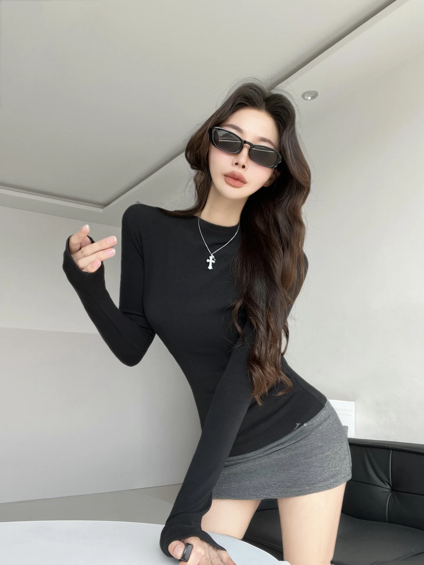 تي شيرت نحيف مناسب مستدير بلون نقي للشارع Sle للخريف والشتاء طبقة أساسية قابلة للإناث ملابس خارجية للسيدات #2