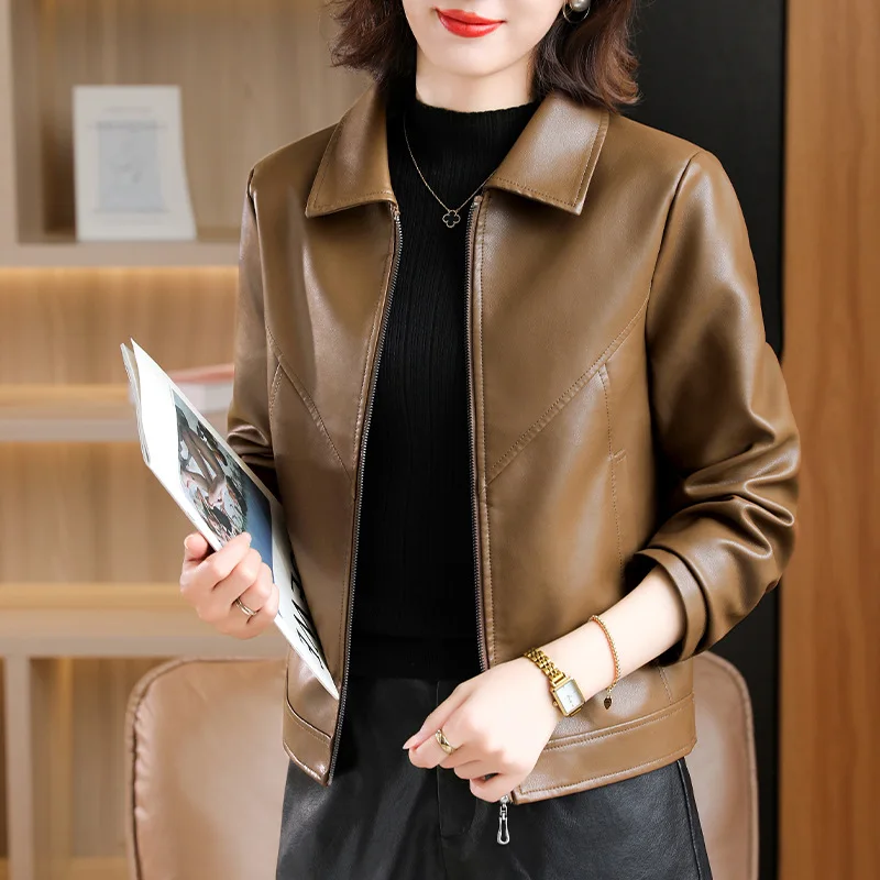 التلبيب معطف جلد تقليد المرأة ربيع الخريف سترة قصيرة 2025 جديد سستة بولي Leather سترة جلدية الإناث ملابس خارجية بلايز عادية