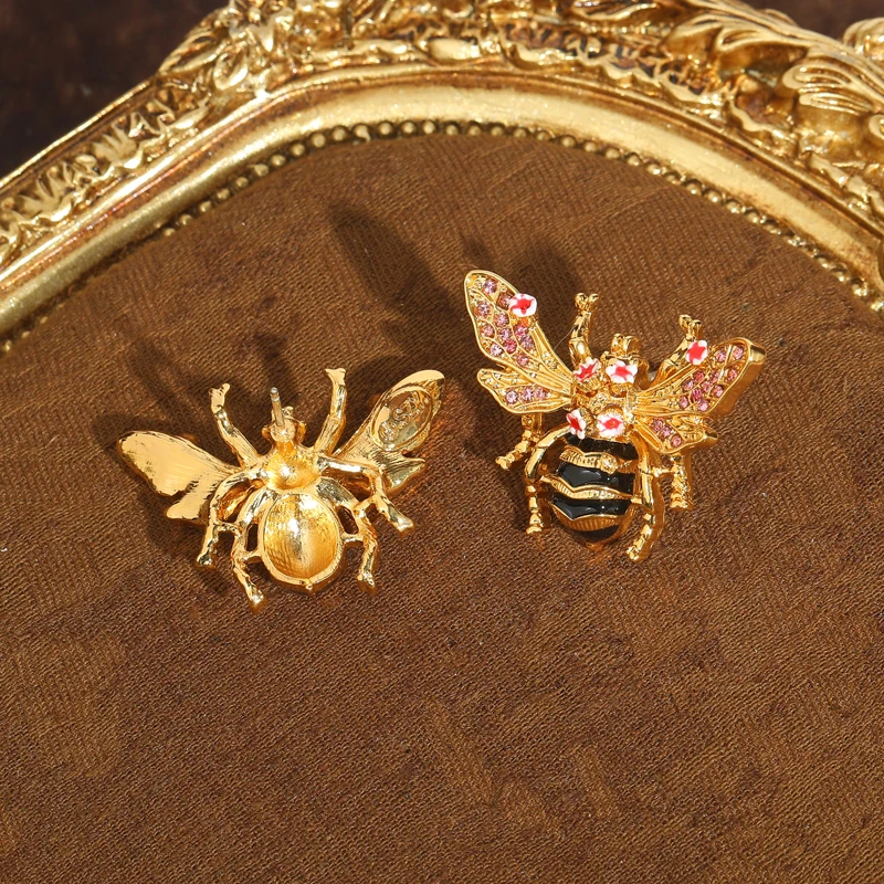 Vintage Enamel Drip Oil Bee Ea - Vintage Fashion Jewelry Brands recension och pris