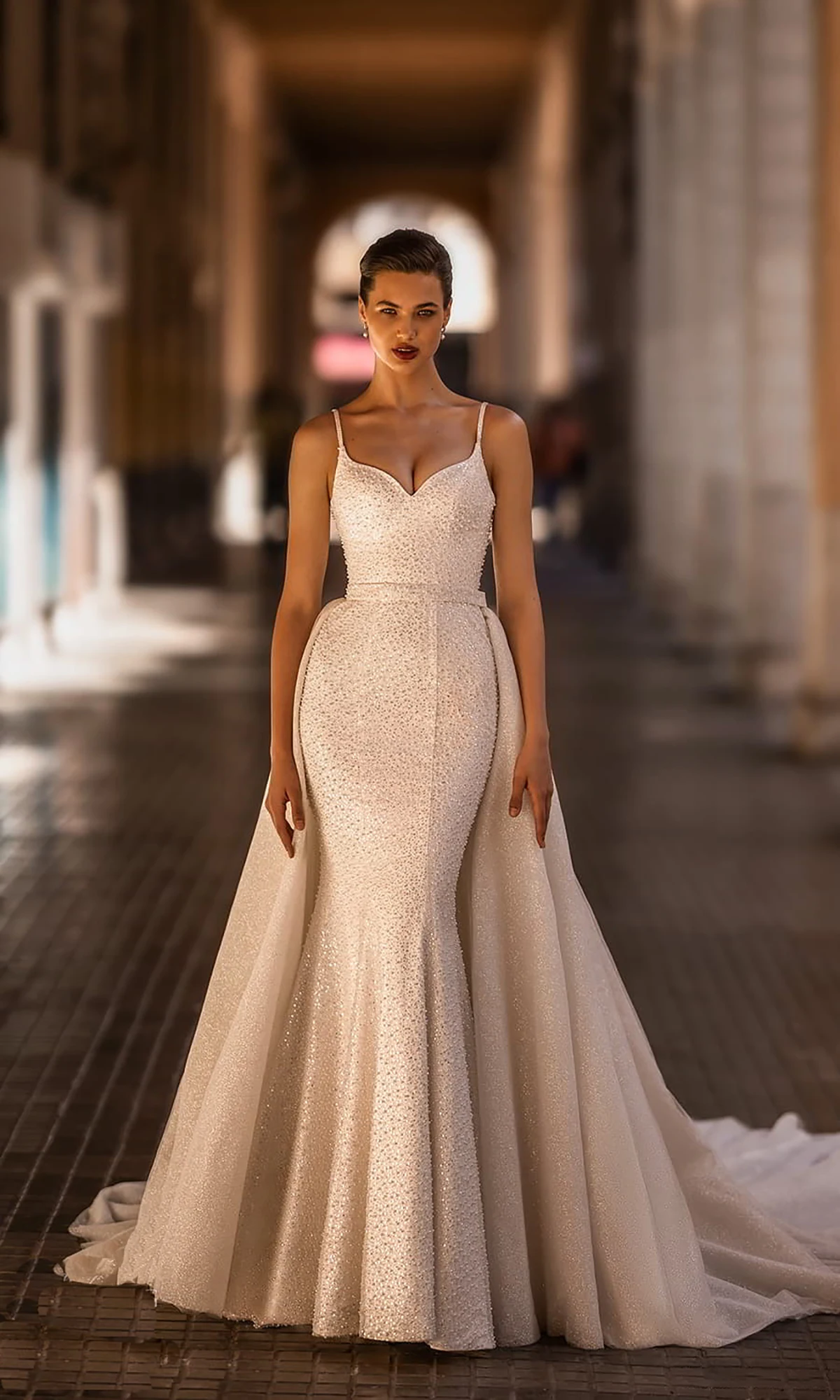 Gorgeous Mermaid Wedding Dress Spaghetti Straps Bridal Gowns Detachable Train Custom Made Vestidos De Novia Sirena