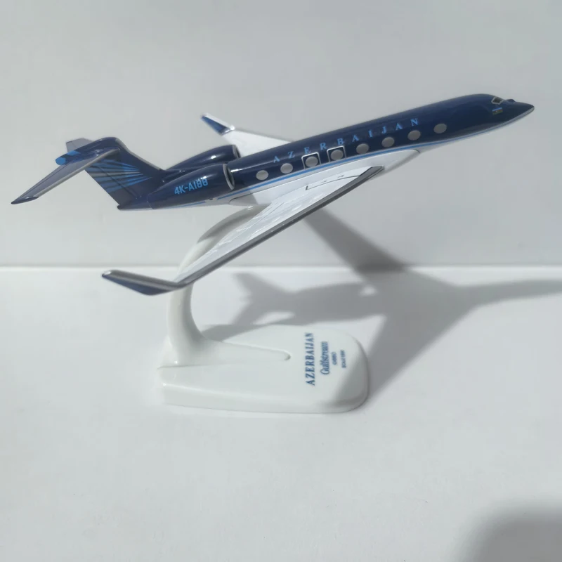 Modellino Aereo JASON TUTU Azerbaijan Airlines Gulfstream G650 in Scala 1/200, Regalo per Appassionati di Aviazione