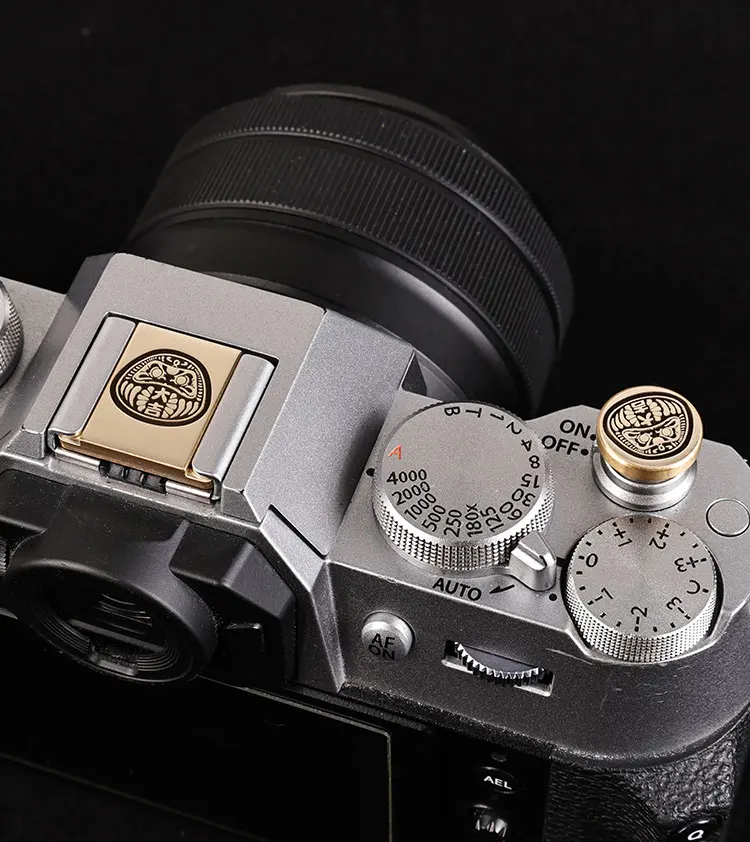 Kamera-Metall-Blitzschuhabdeckung passend für Fuji XT3 XT10 XT20 XT50 X100V X100VI XT30II XT30III mit Gewindeanschluss für Auslöserknopf-Zubehör – Detail 5
