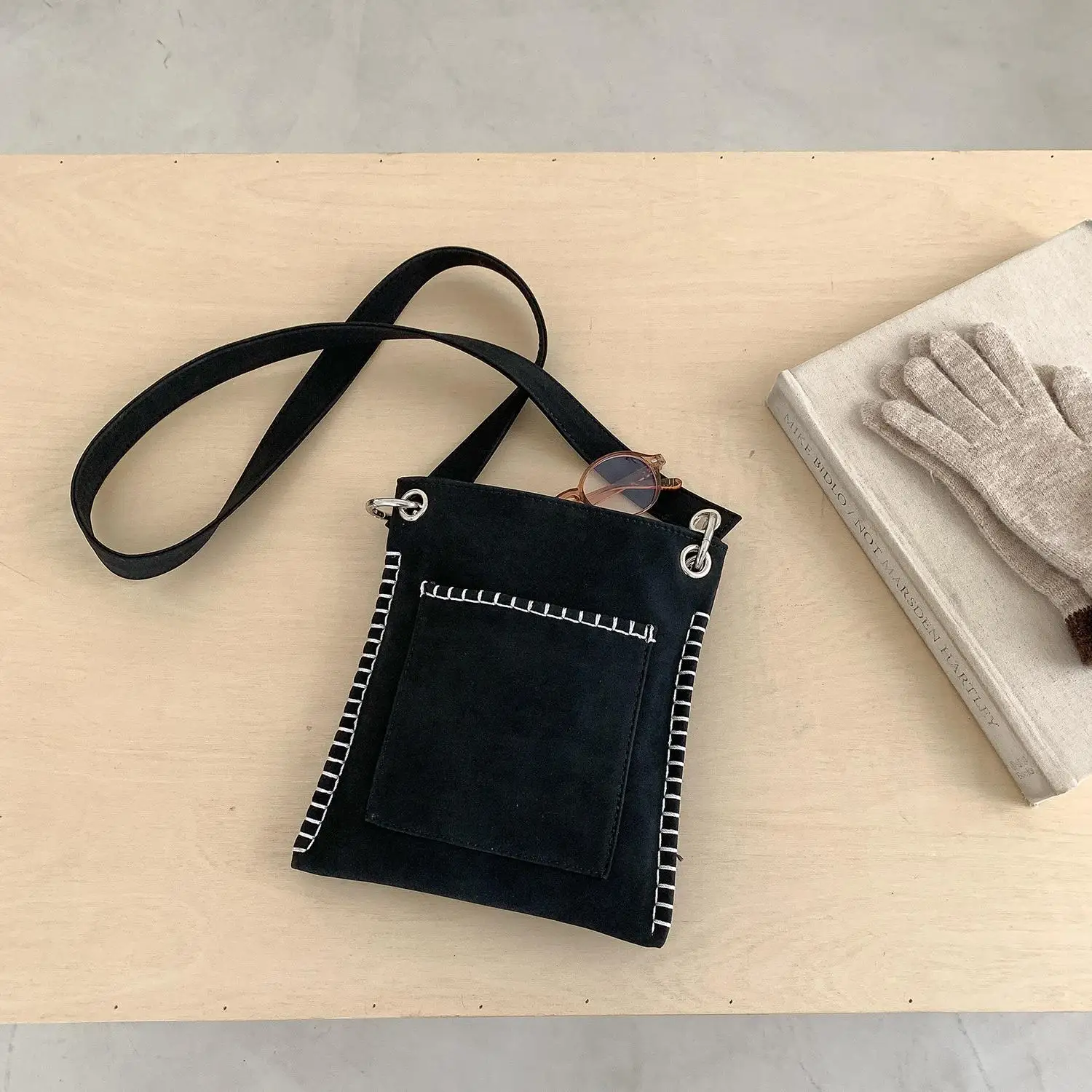 Fashion Quilting Shoulder Bag Wide Strap Crossbody Bags for Women Faux Suede Flap Purses and Handbags Casual Women's Bags NEW