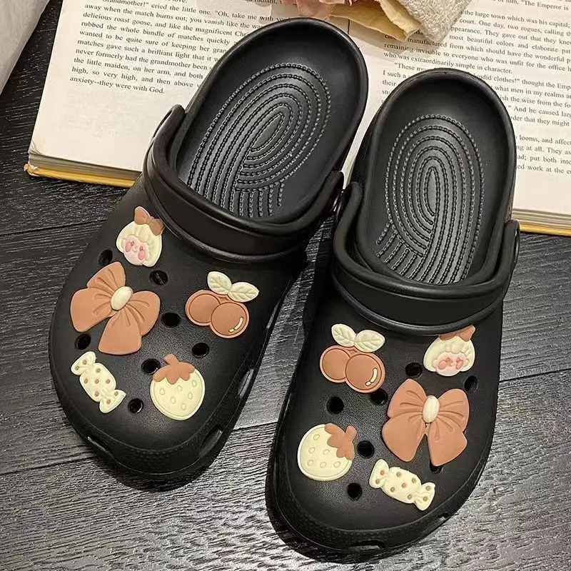 2024 Fashion Sandals Waterproof Slippers Women Shoes Summer Outdoor Slides Soft Sole Garden Shoes Indoor Nursing Clogs Sandals