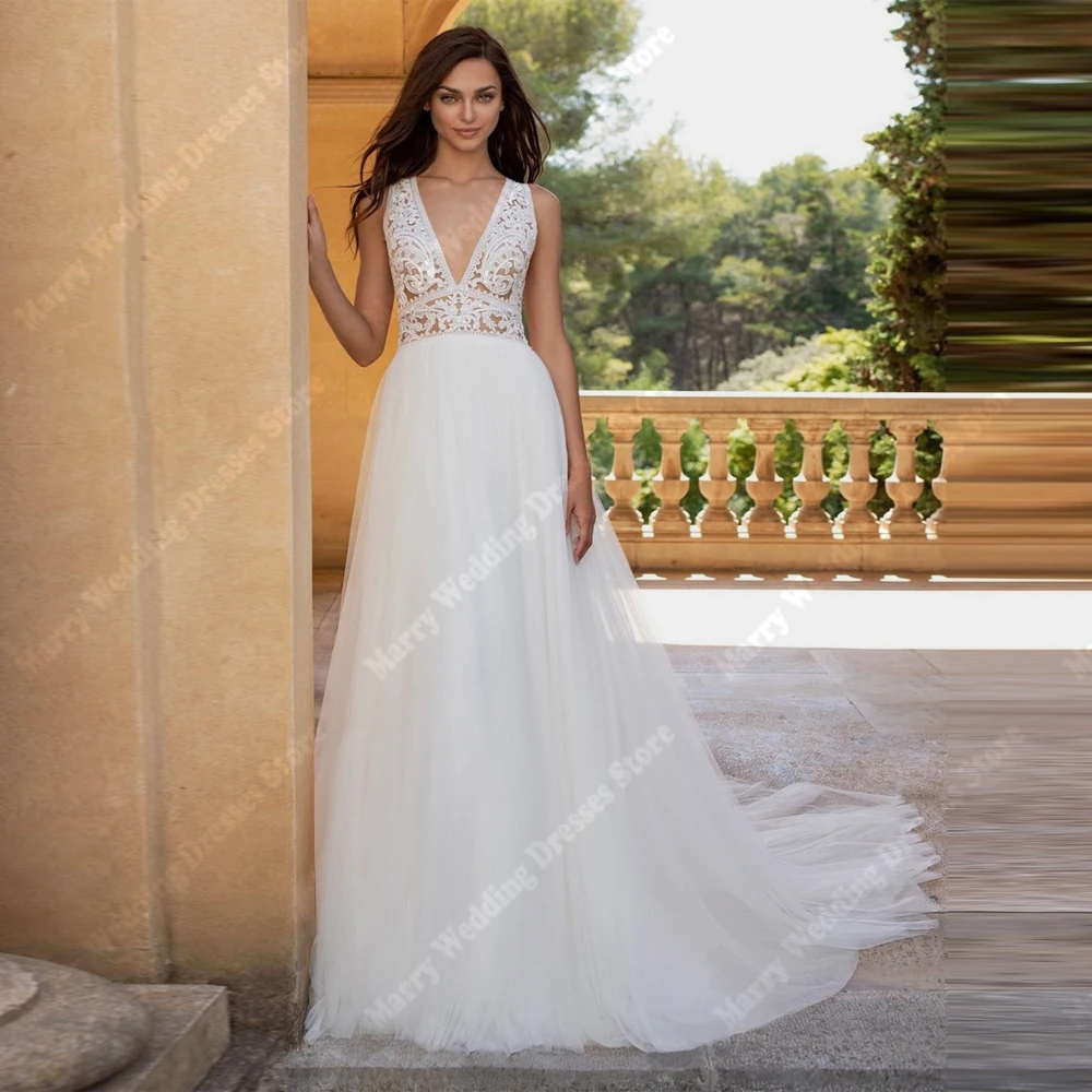 

2025 Elegant V Neck Wedding Dresses Modern A-Line Lace Appliques Sleeveless Tulle Bridal Gowns Princess Floor Length Customized