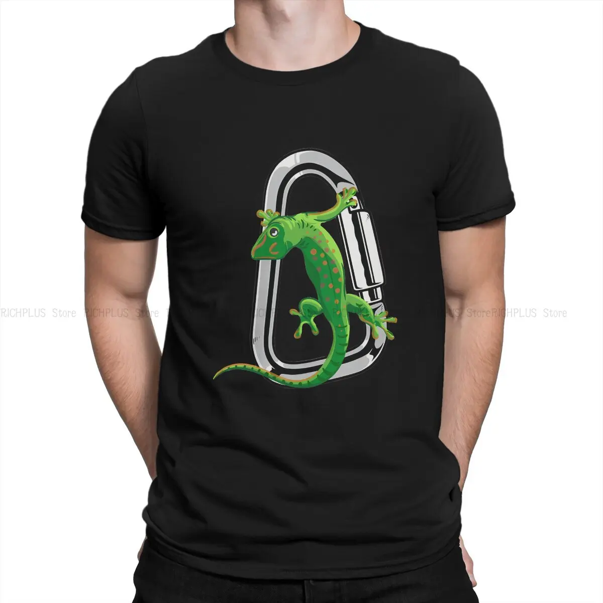 Climbing Outdoor Sports TShirt for Men Gecko On A Carabiner Round Collar Polyester T Shirt Hip Hop Gift Clothes OutdoorWear